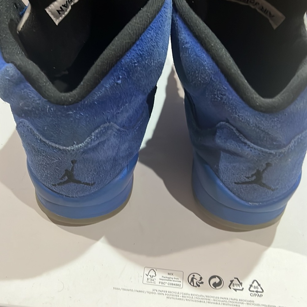 Jordan 5 - Picture 2 of 2